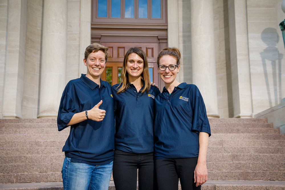 Chicago Jesuit - Trustey Family STEM Teaching Fellows
